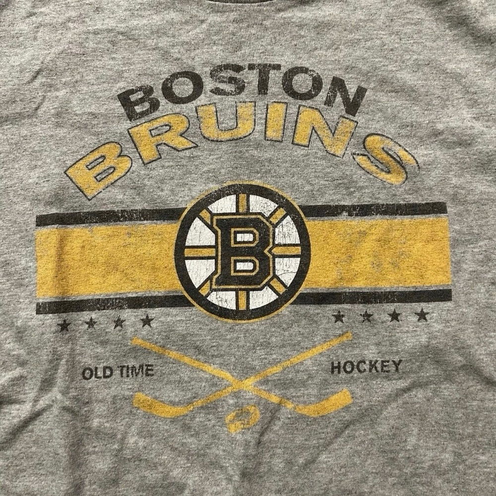 Kids Youth Boston Bruins Grey Crew Neck Short Sleeve T Shirt Size Medium - Picture 2 of 3